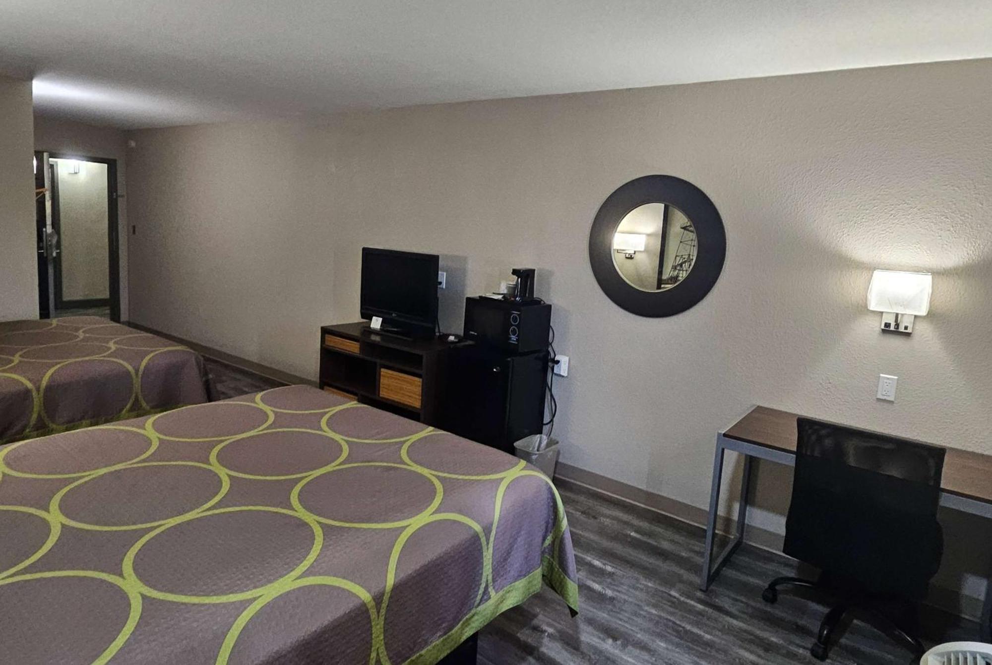 Super 8 By Wyndham Buffalo Esterno foto