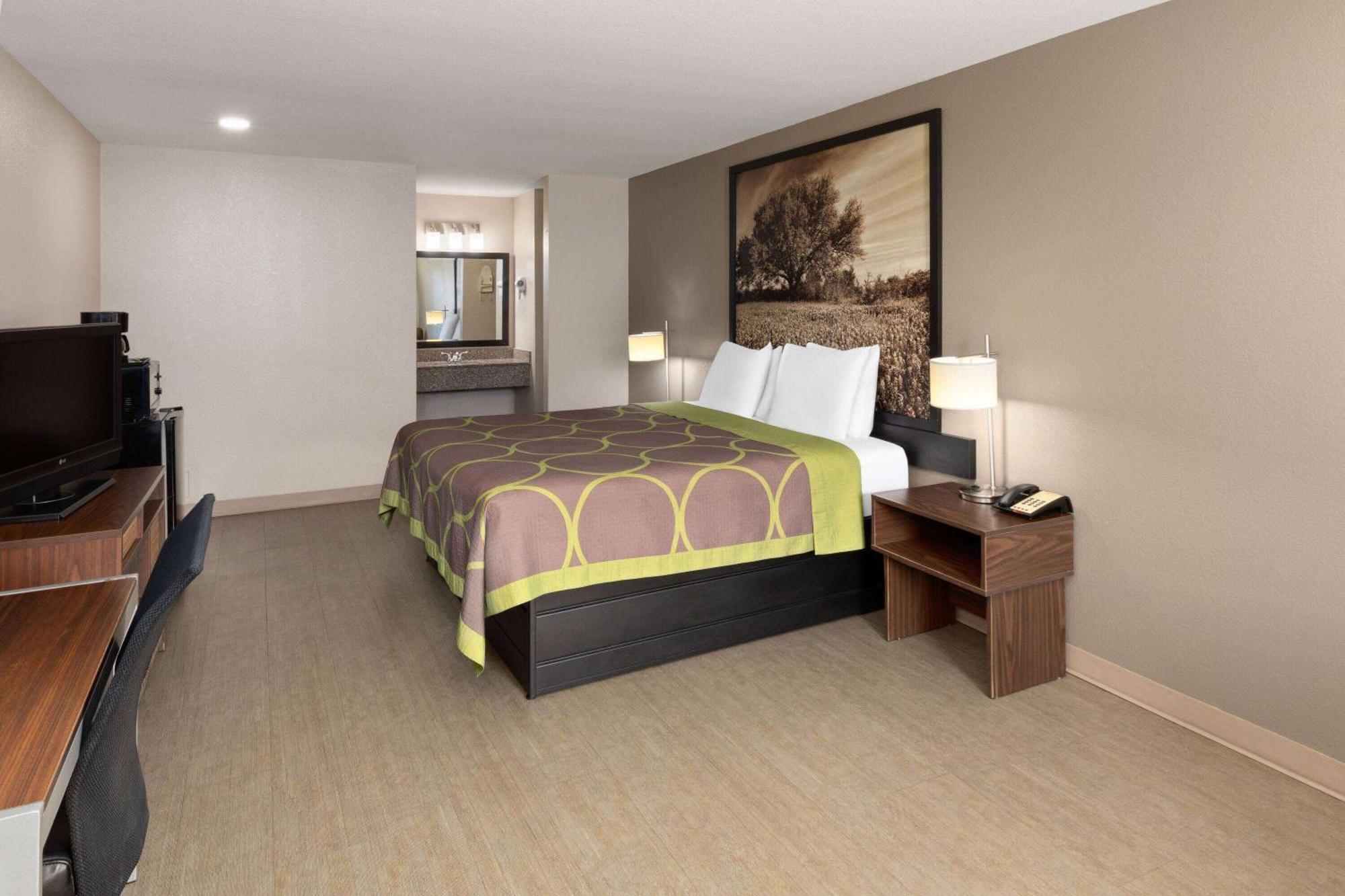 Super 8 By Wyndham Buffalo Esterno foto